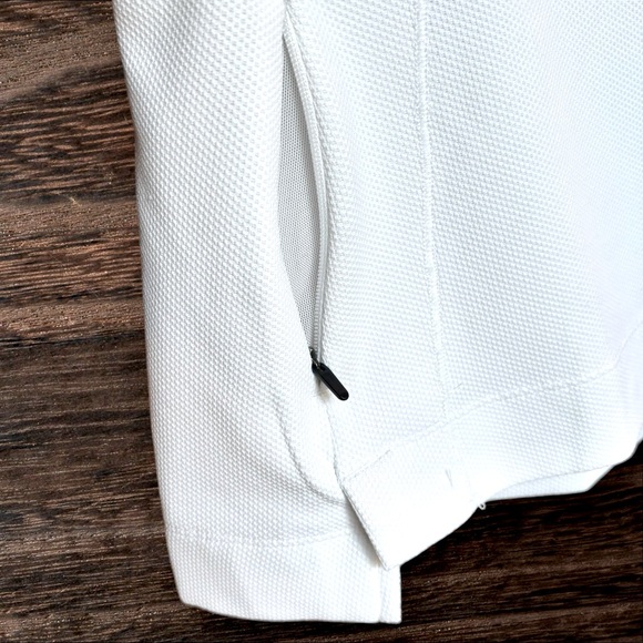 Athleta Everyday Polo Tee Snap Button Stretch Large *NWOT* - Picture 5 of 10